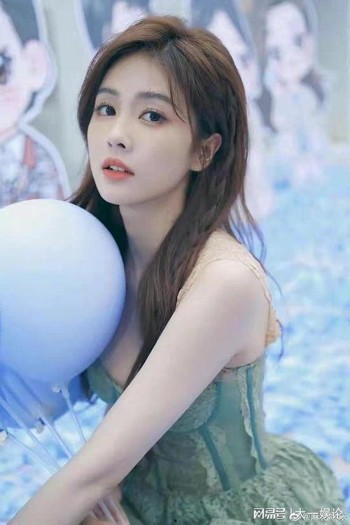 王鹤棣和白鹿最新爆料,甜蜜互动引粉丝尖叫，剧情走向再掀热议  第2张